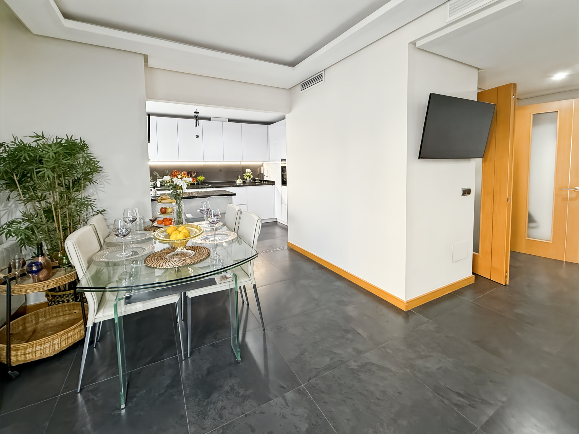 2 Bedroom Apartment in Benalmádena - Foto 18