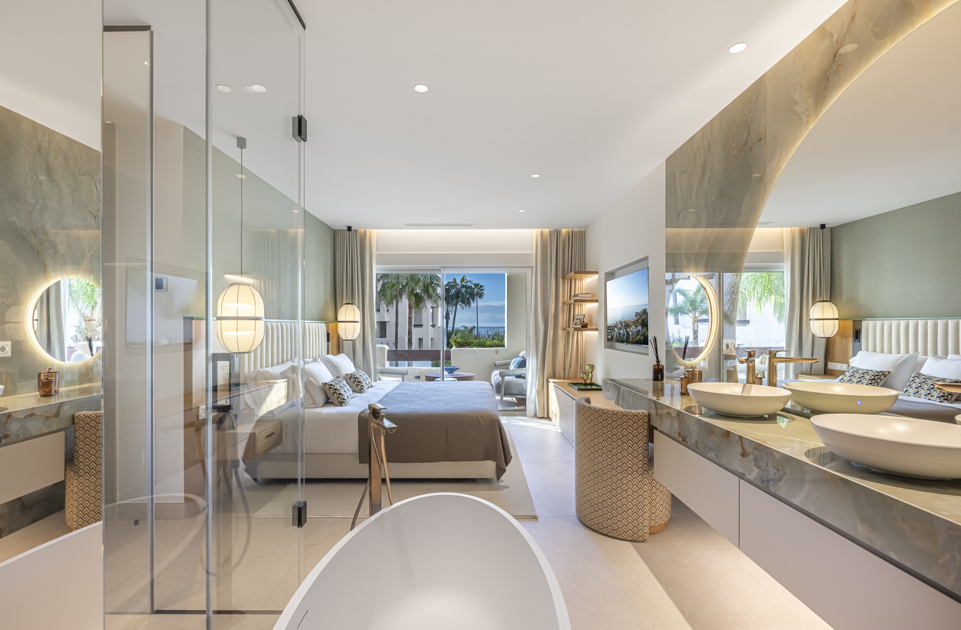 3 Bedroom Apartment in Estepona - Photo 13