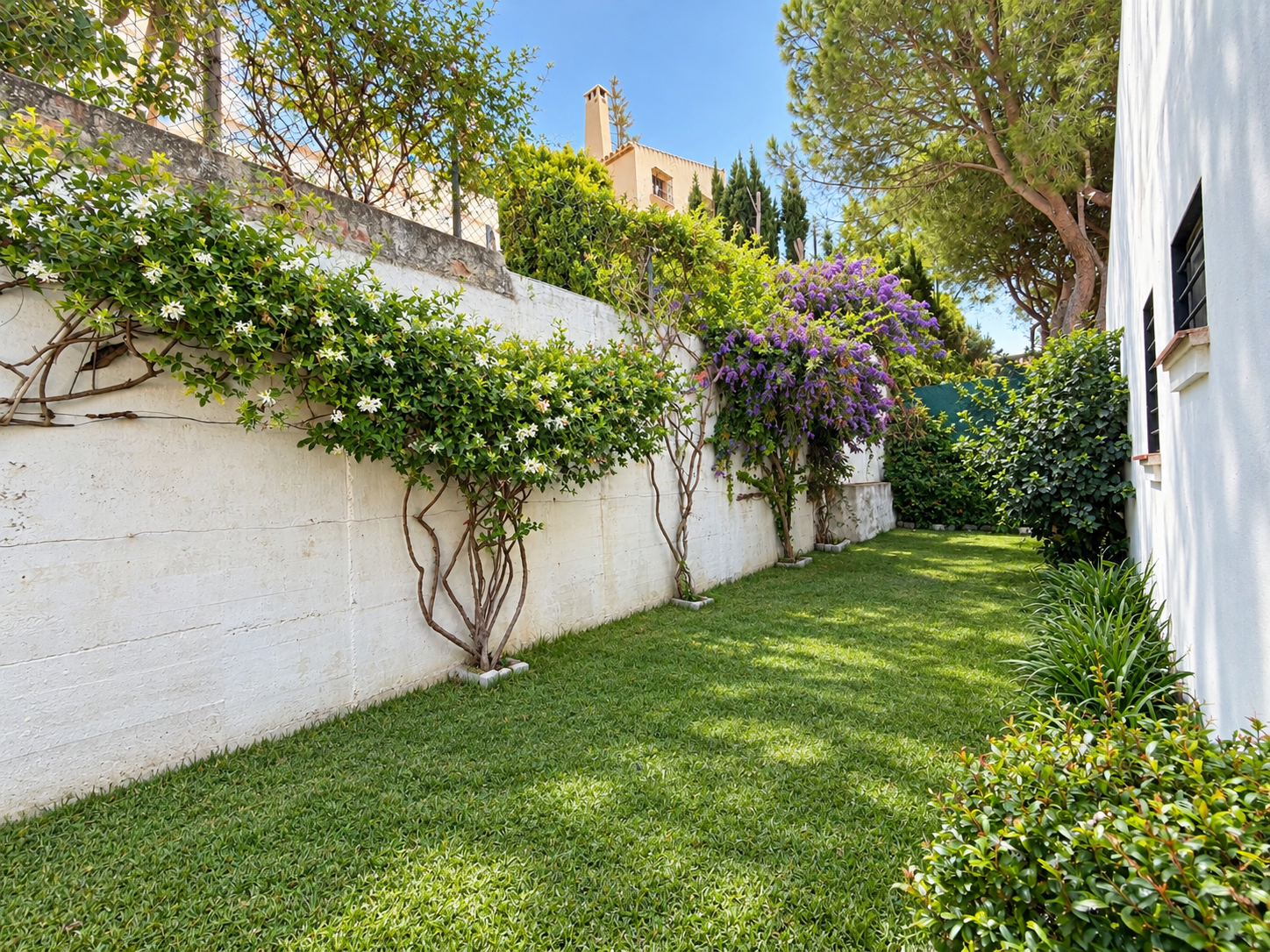 3 Bedroom Villa in Estepona - Photo 24