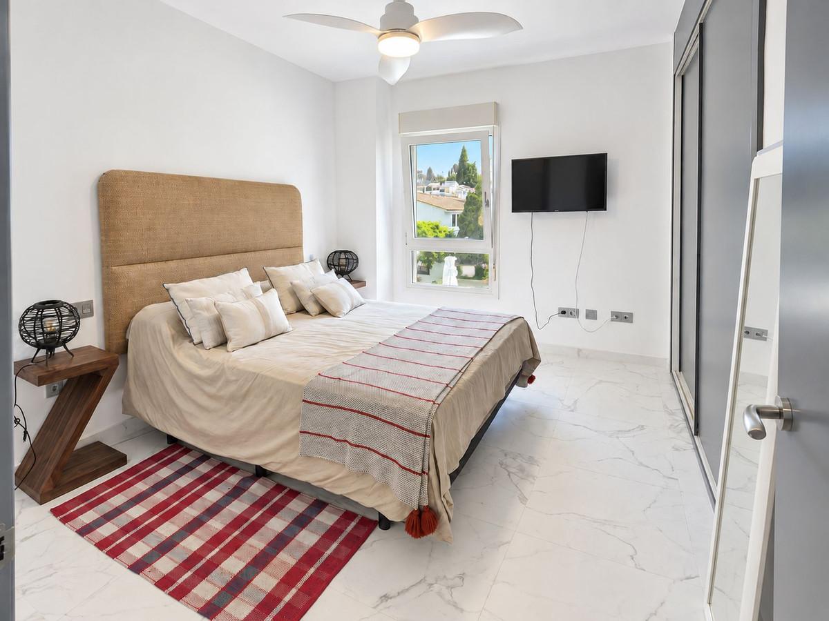 3 Bedroom Apartment in Marbella - Foto 10