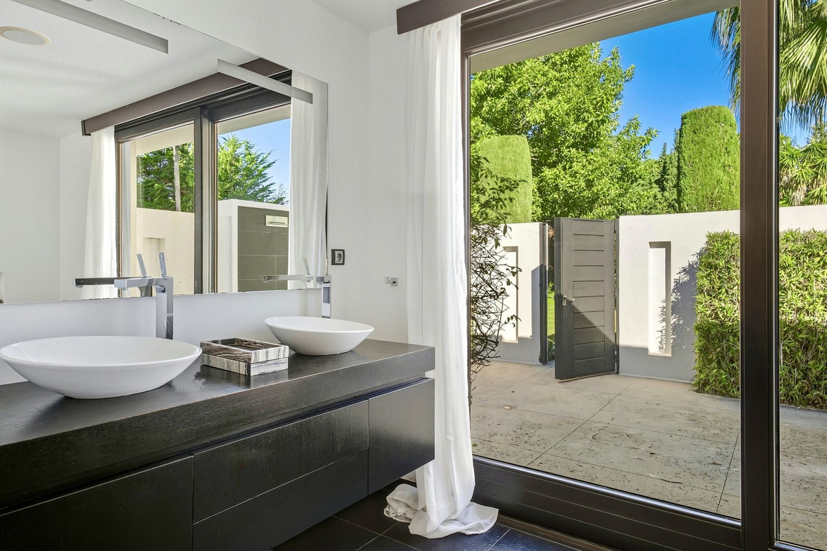 6 Bedroom Villa in San Pedro de Alcántara - Foto 27