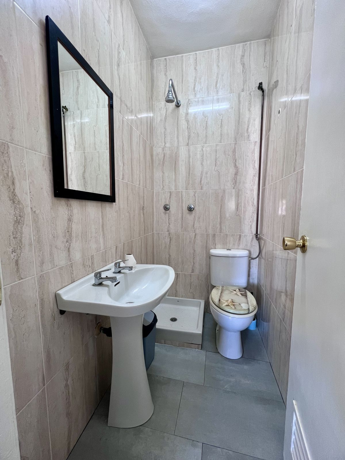 3 Bedroom Apartment in Marbella - Photo 16