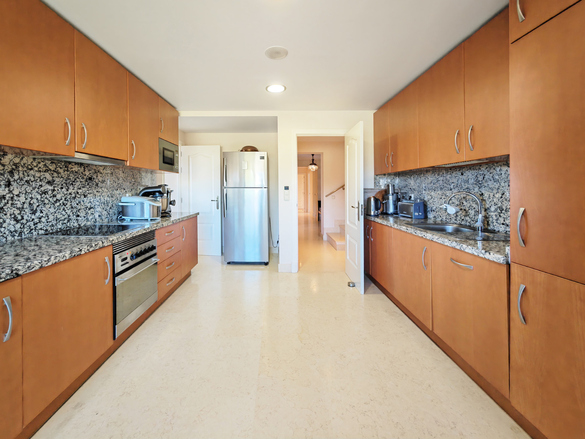 4 Bedroom Penthouse in Benahavís - Foto 7