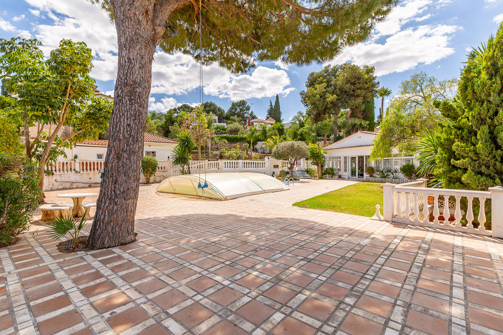 4 Bedroom Villa in Torremolinos - Photo 9