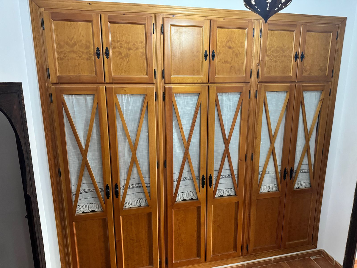 4 Bedroom Townhouse in Álora - Photo 22