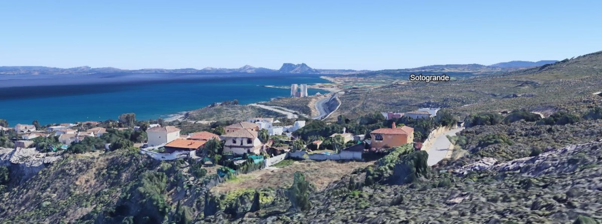 1,071 m² Plot in San Roque - Photo 6