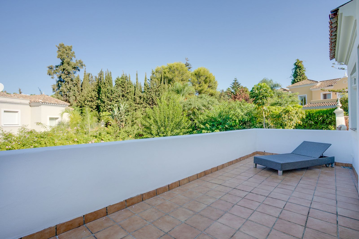 3 Bedroom Villa in Estepona - Foto 13