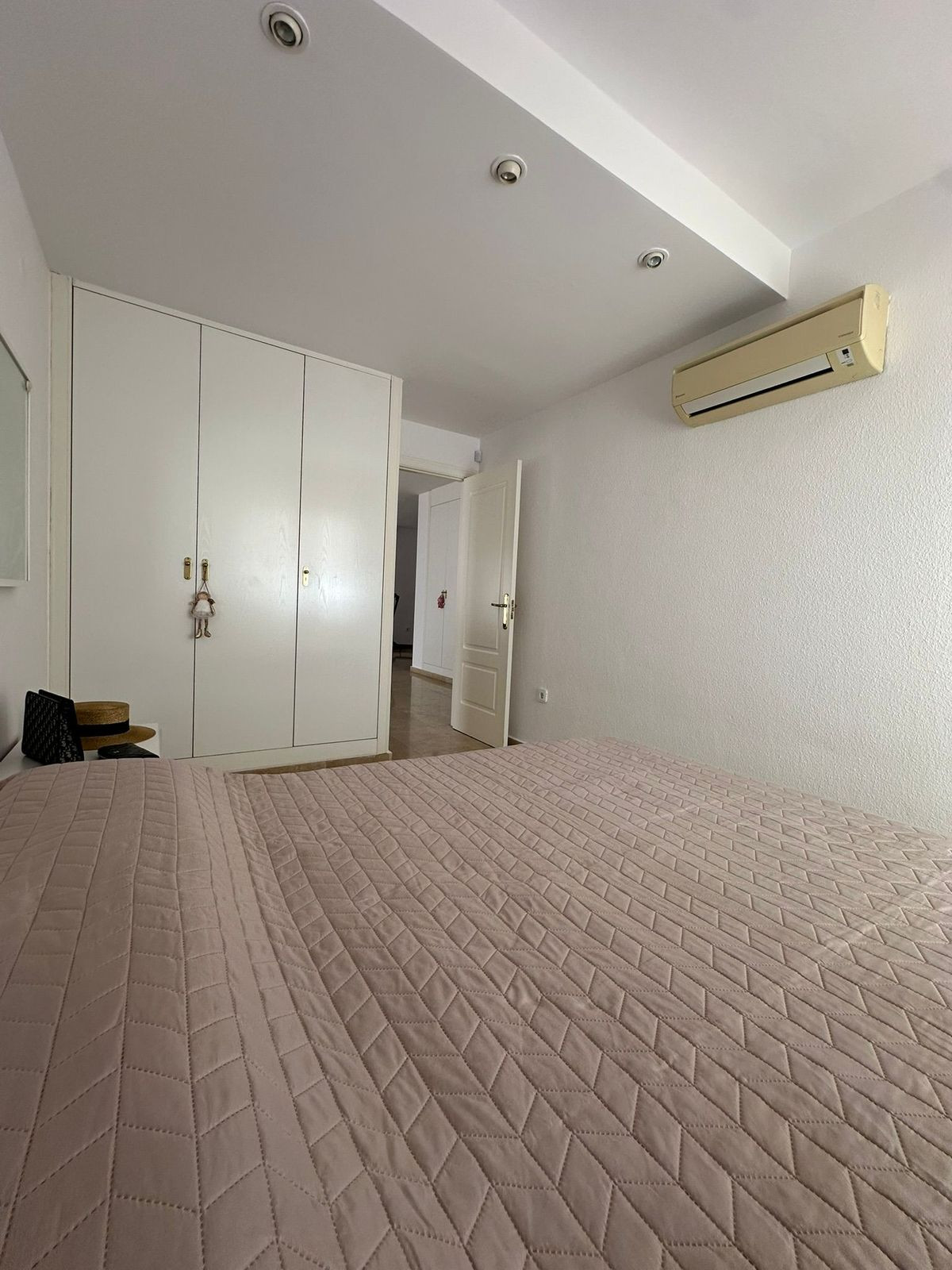 3 Bedroom Apartment in Marbella - Photo 38