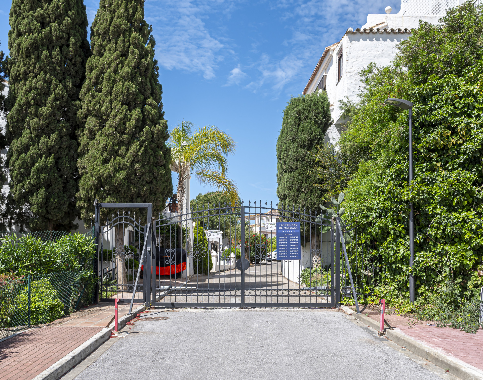 2 Bedroom Apartment in Benahavís - Фото 34