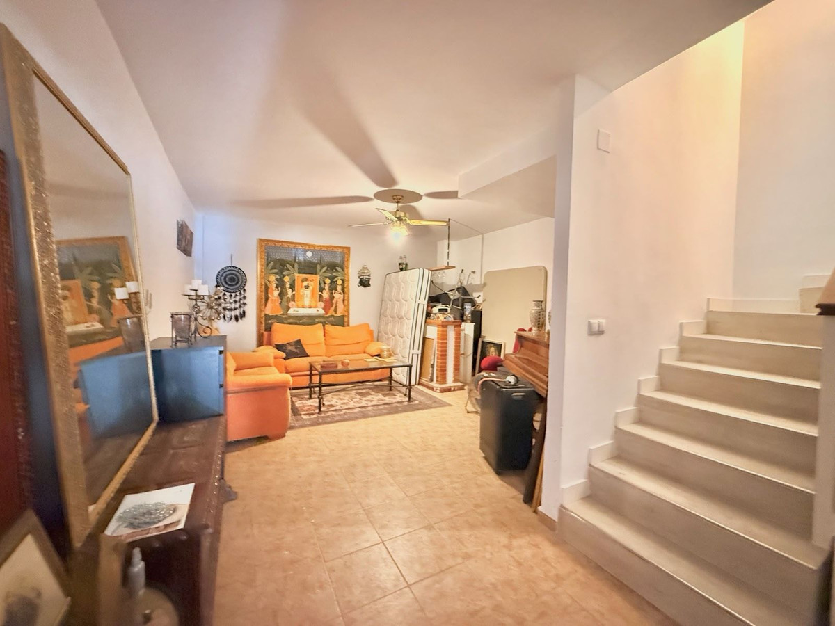 3 Bedroom Townhouse in Mijas - Photo 13