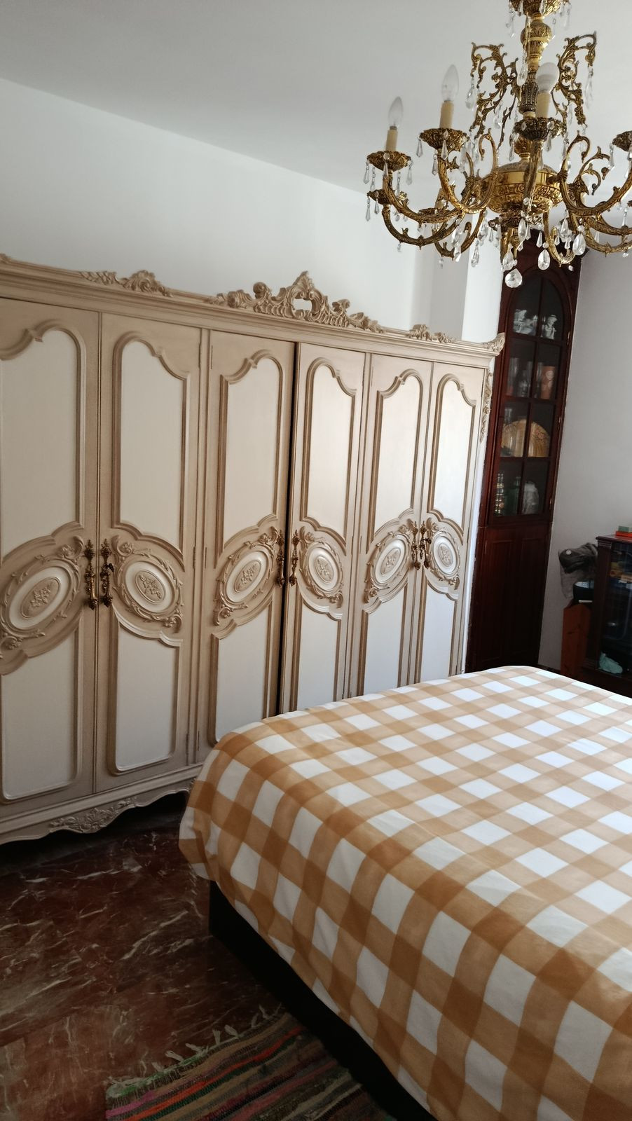 4 Bedroom Apartment in Málaga - Photo 21