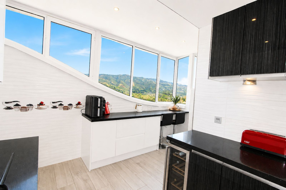 Apartamento com 3 quartos com piscina em Málaga, Espanha – Foto 13