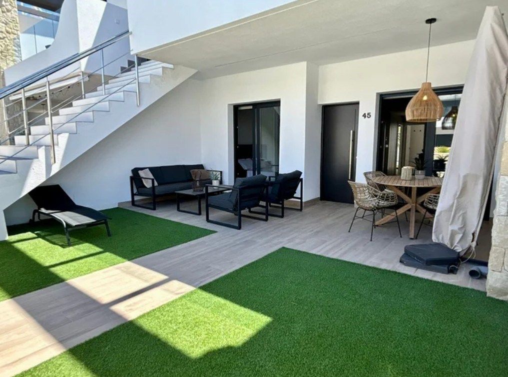 Apartamento com 3 quartos com piscina em Alicante, Espanha – Foto 16