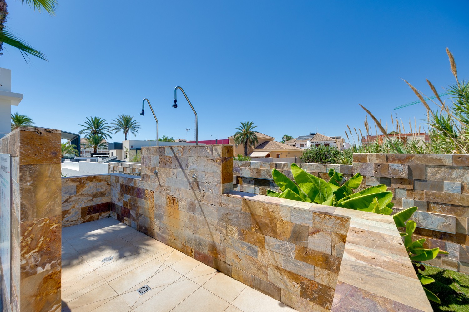 Apartamento com 2 quartos com piscina em Alicante, Espanha – Foto 25