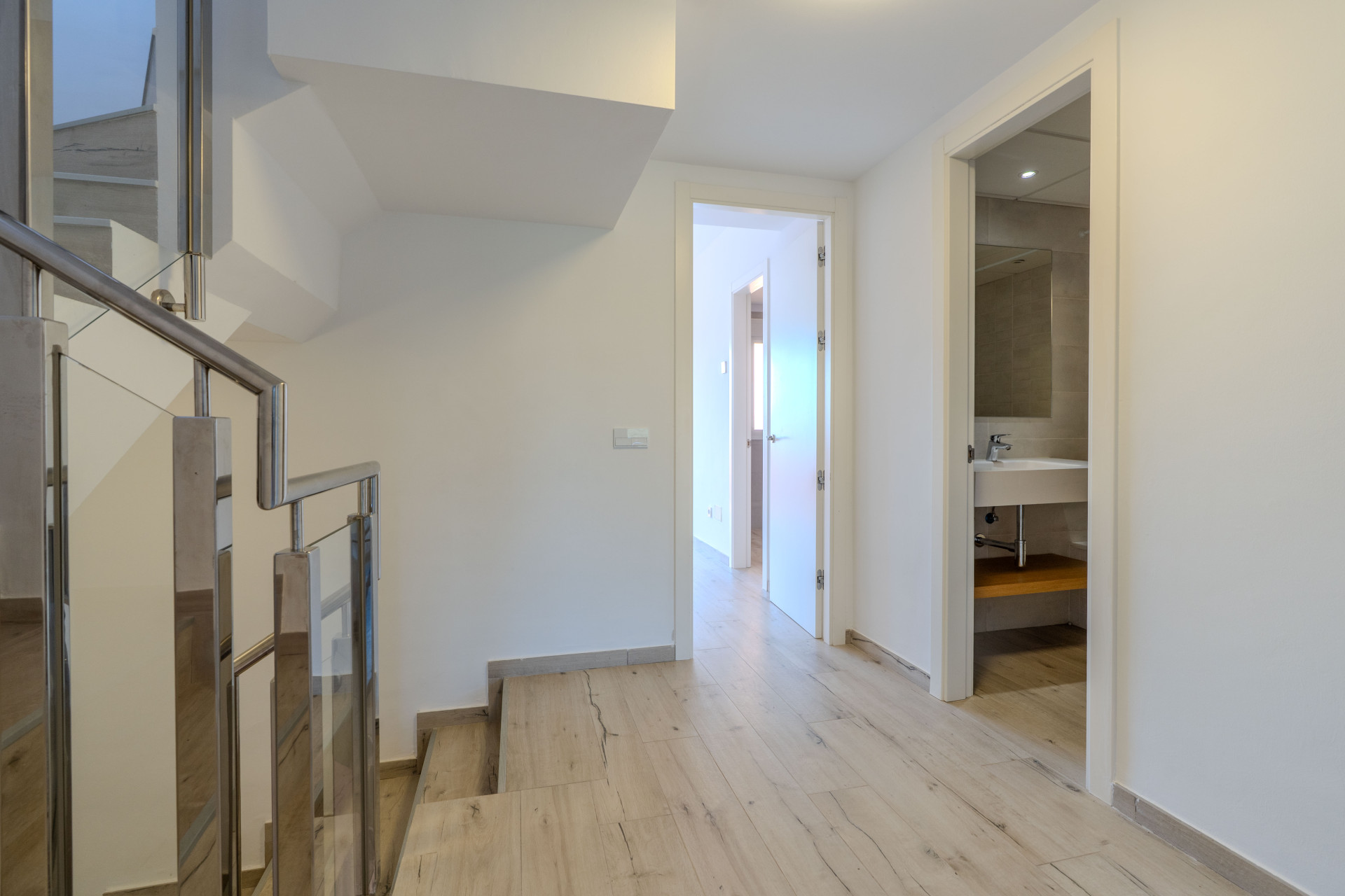 3 Bedroom Townhouse in Estepona - Photo 18