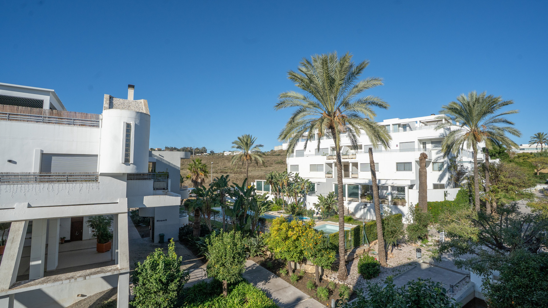 2 Bedroom Penthouse in Mijas - Photo 22