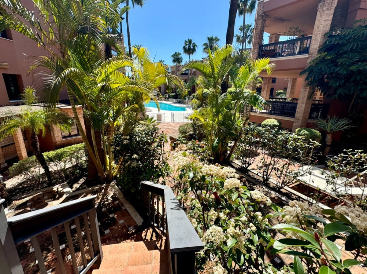 3 Bedroom Apartment in San Pedro de Alcántara - Photo 28