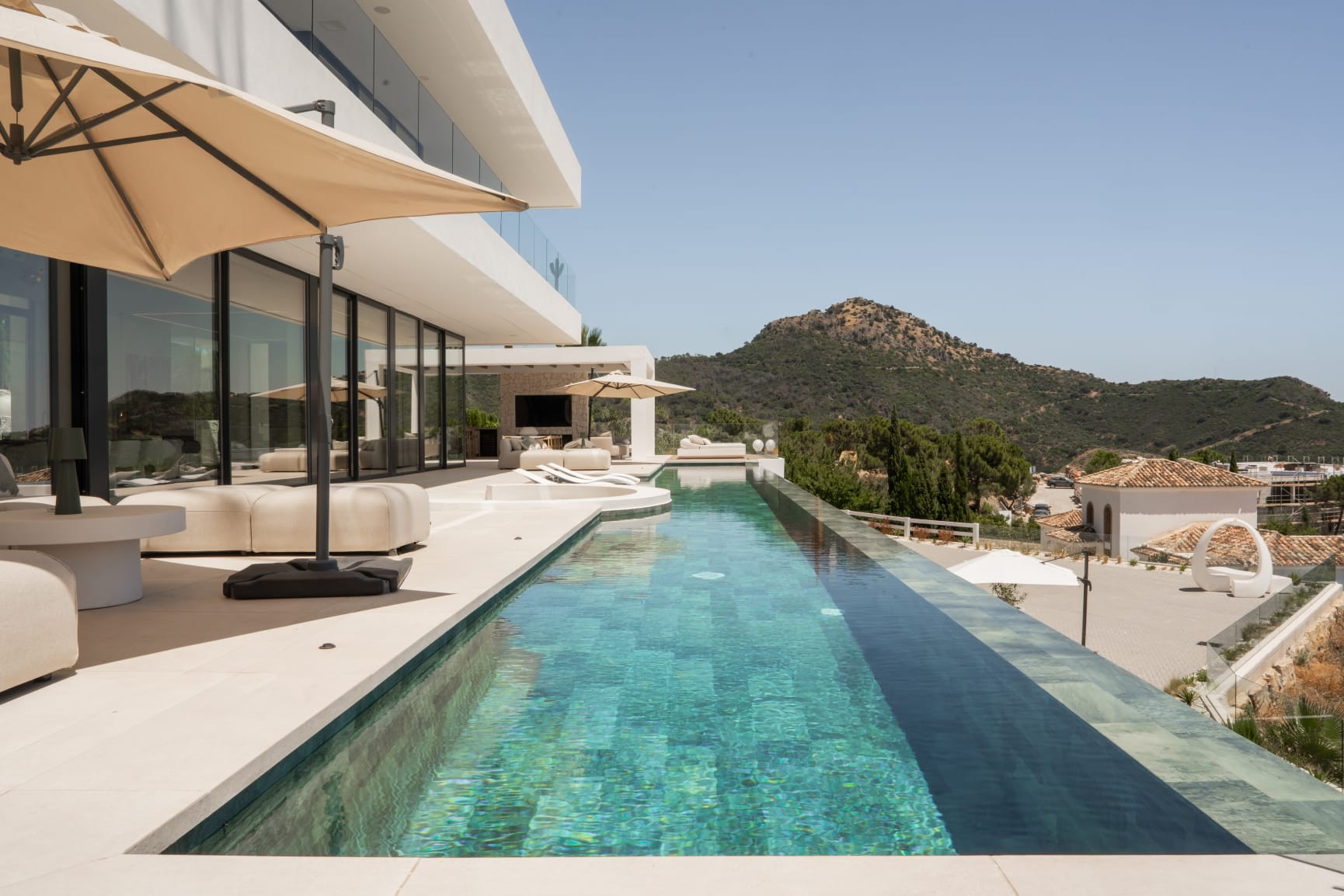 4 Bedroom Villa in Benahavís - Foto 19