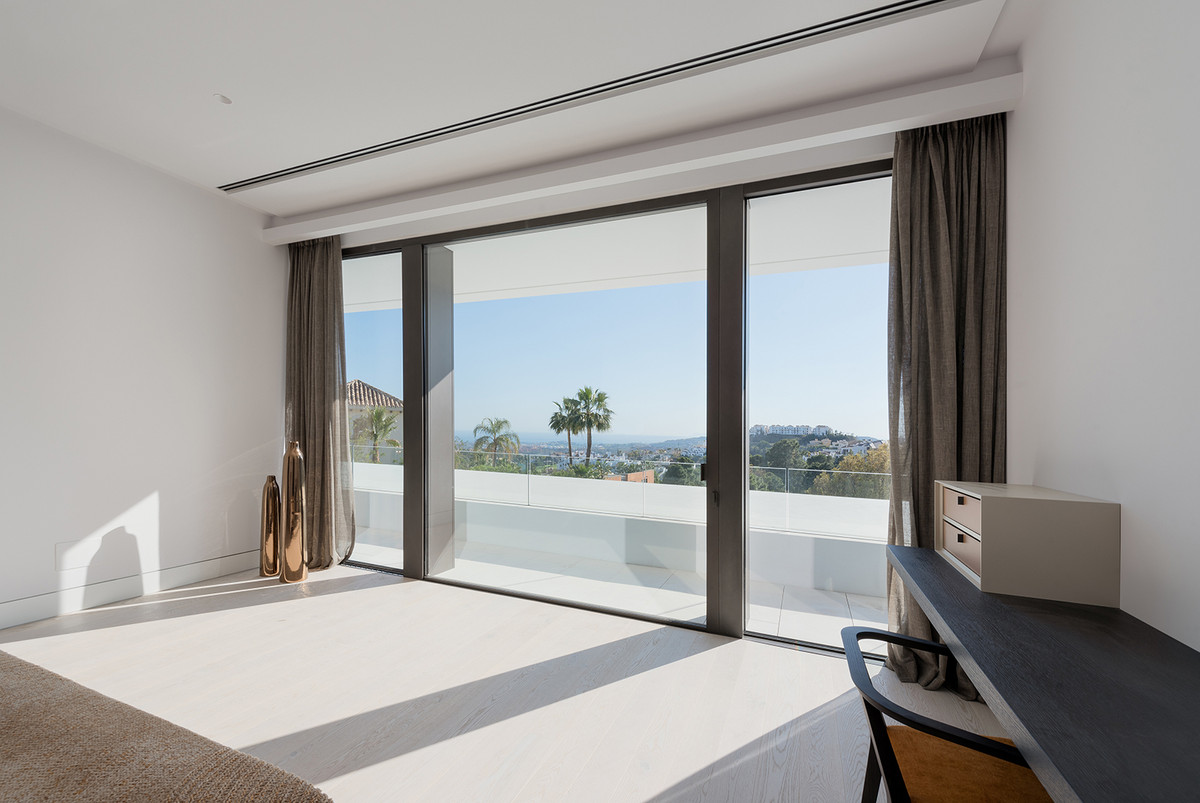 7 Bedroom Villa in Benahavís - Фото 12