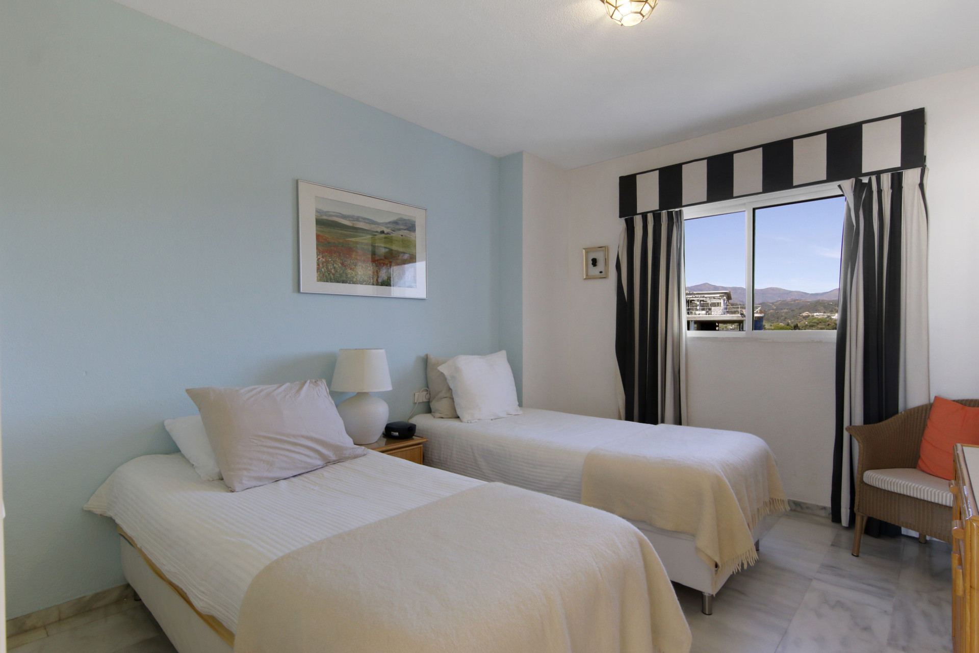 3 Bedroom Penthouse in Estepona - Foto 12