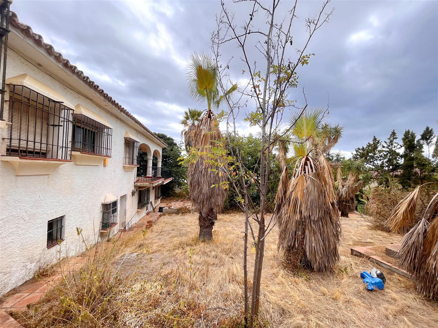 6 Bedroom Villa in Marbella - Photo 7