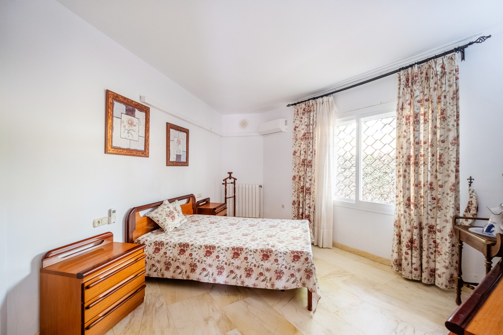 4 Bedroom Villa in Estepona - Foto 13