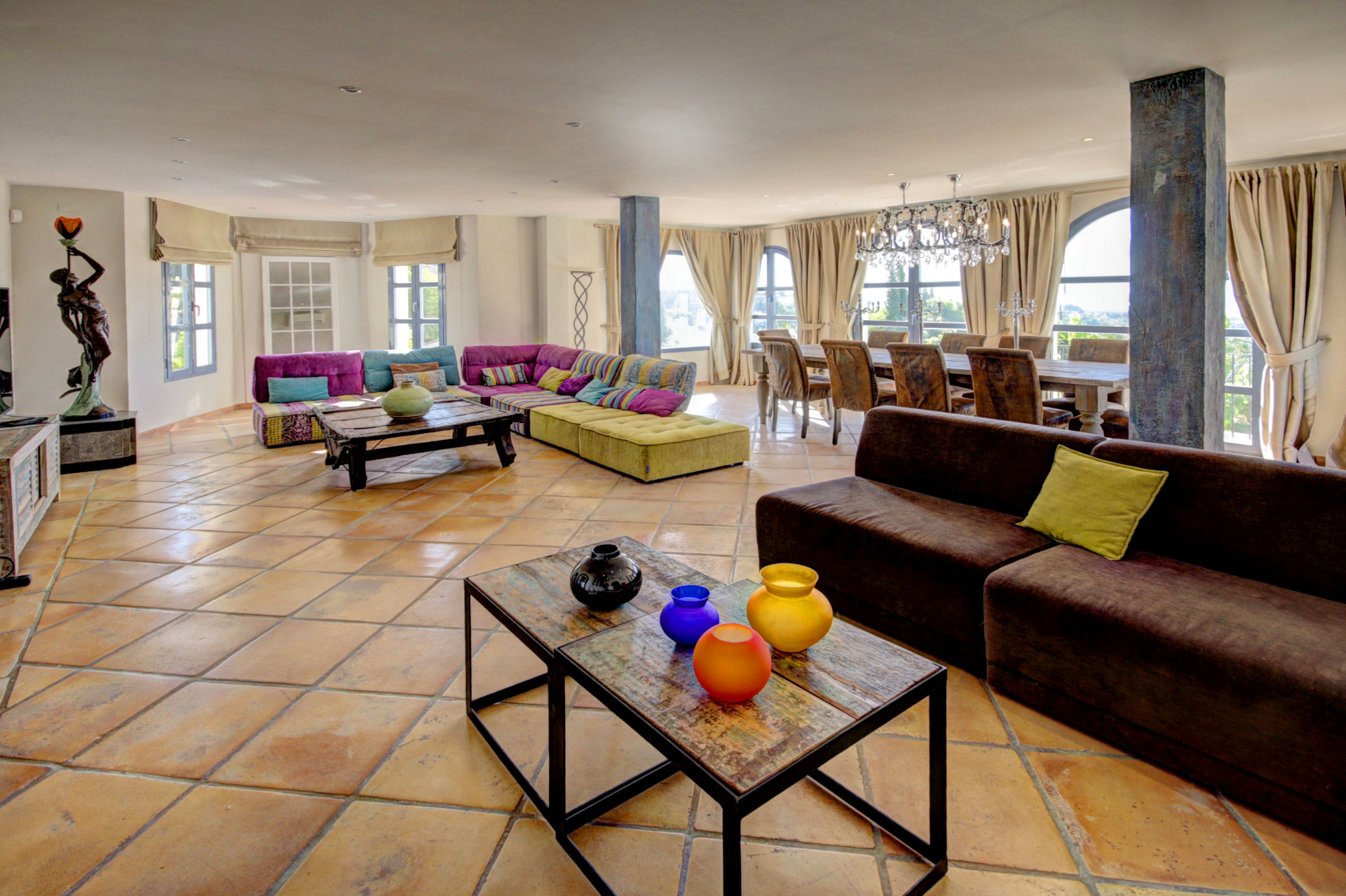 7 Bedroom Villa in Estepona - Фото 9