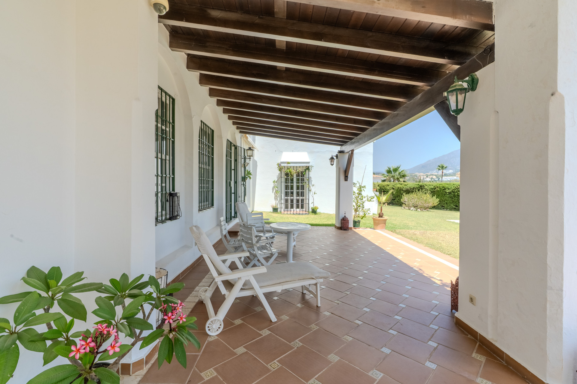 6 Bedroom Villa in Marbella - Photo 33