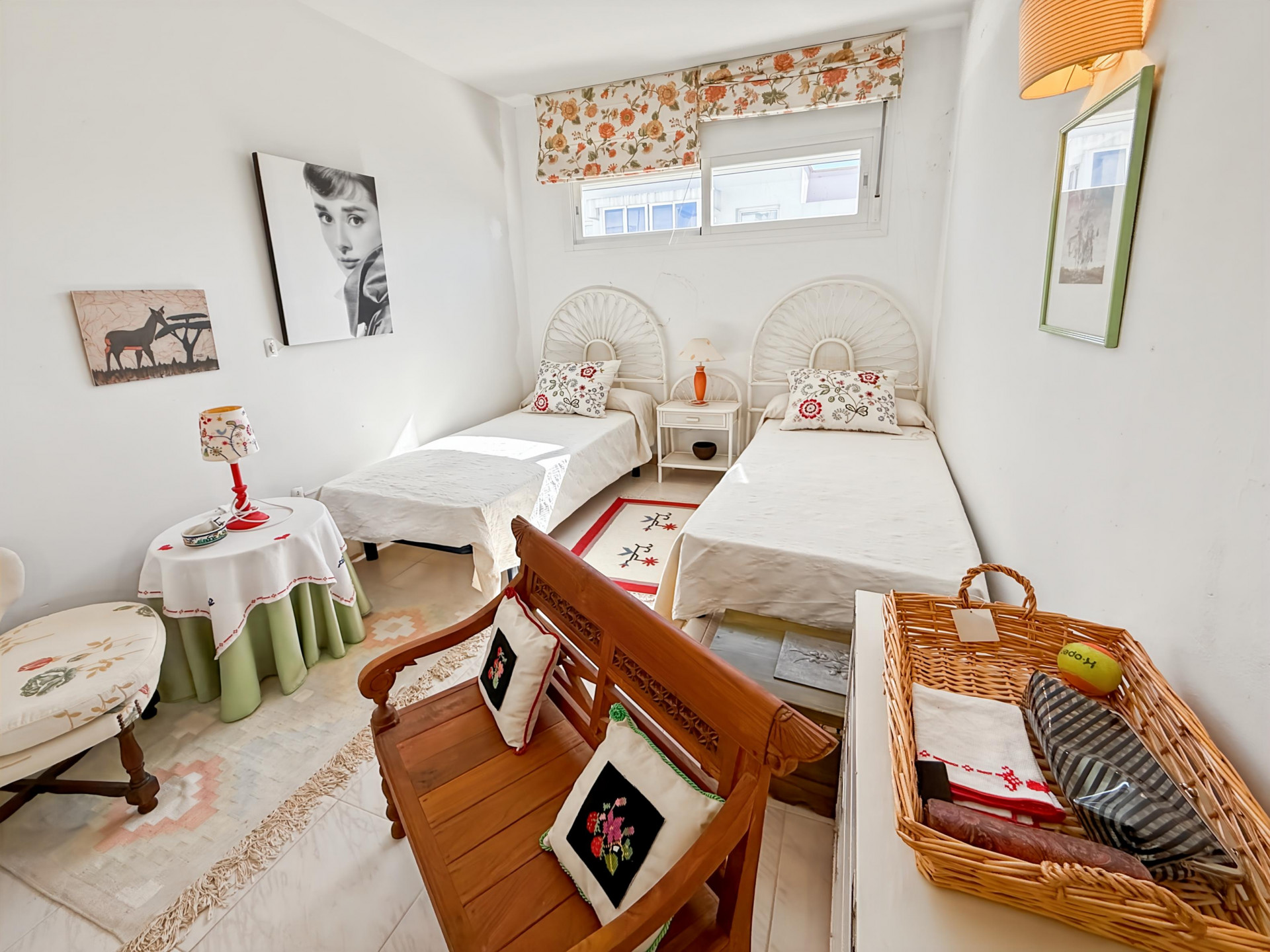 3 Bedroom Apartment in Estepona - Photo 16