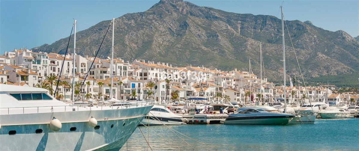Apartamento com 3 quartos com piscina em Málaga, Espanha – Foto 19