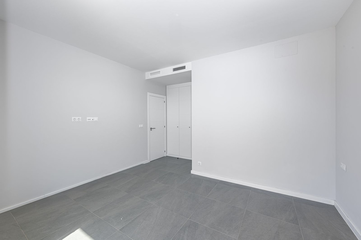 3 Bedroom Townhouse in Mijas - Photo 28