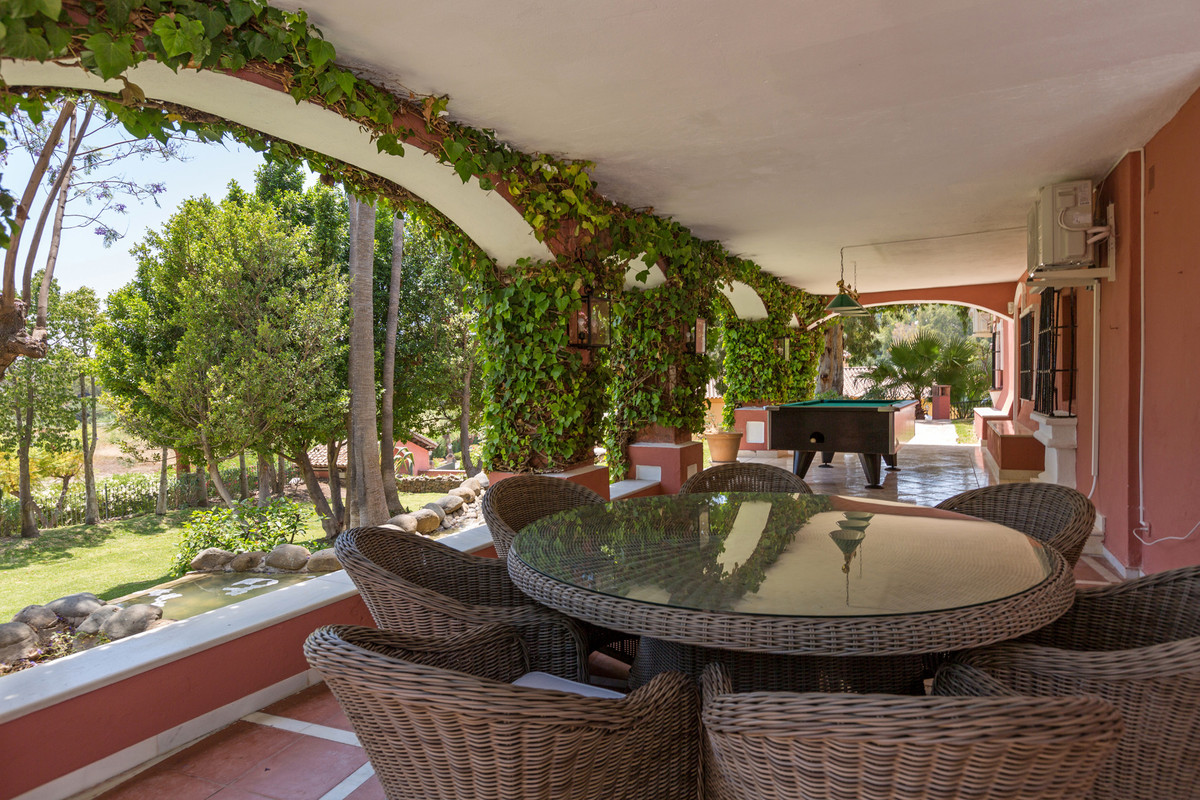 12 Bedroom Villa in Benahavís - Foto 7