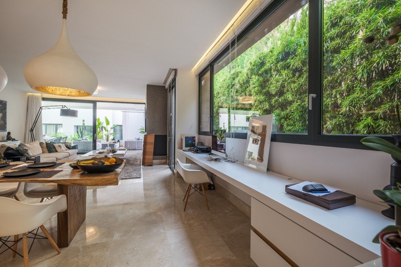 4 Bedroom Apartment in Marbella - Photo 13