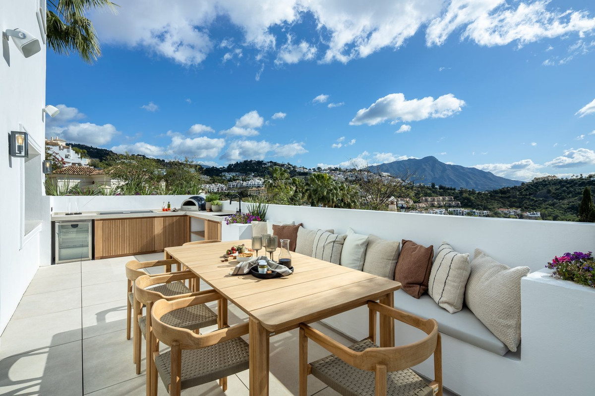 5 Bedroom Villa in Benahavís - Foto 4