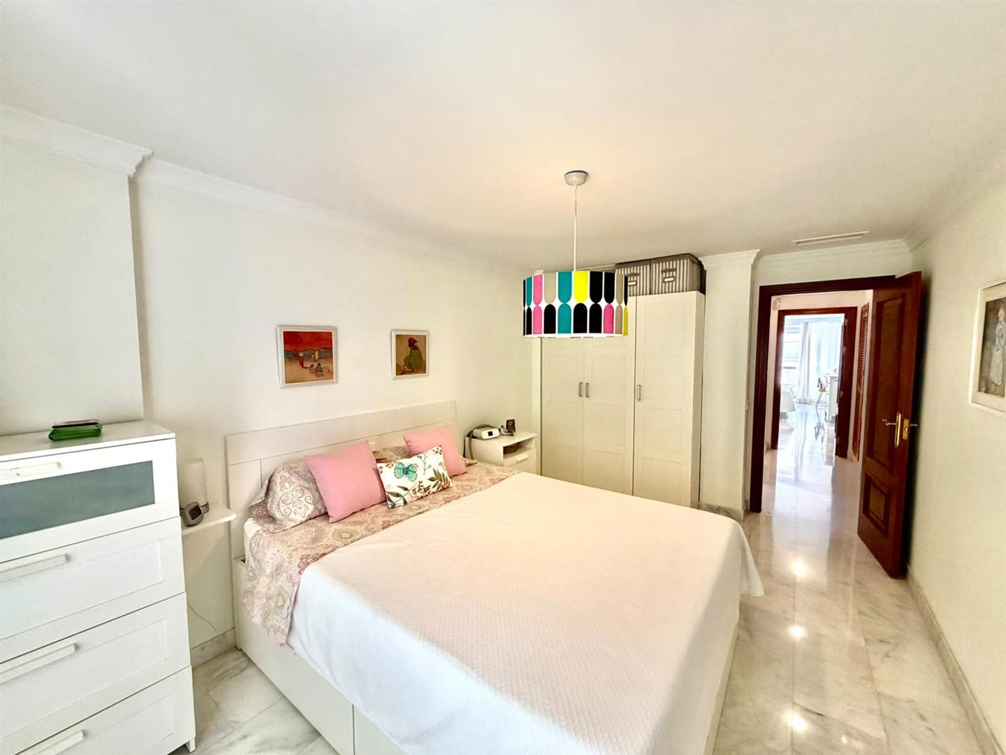 2 Bedroom Apartment in Marbella - Photo 17