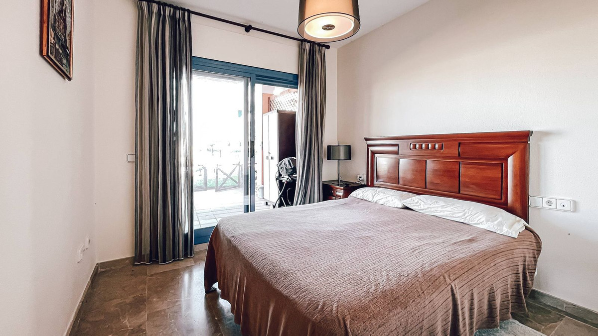 2 Bedroom Apartment in La Duquesa - Фото 5