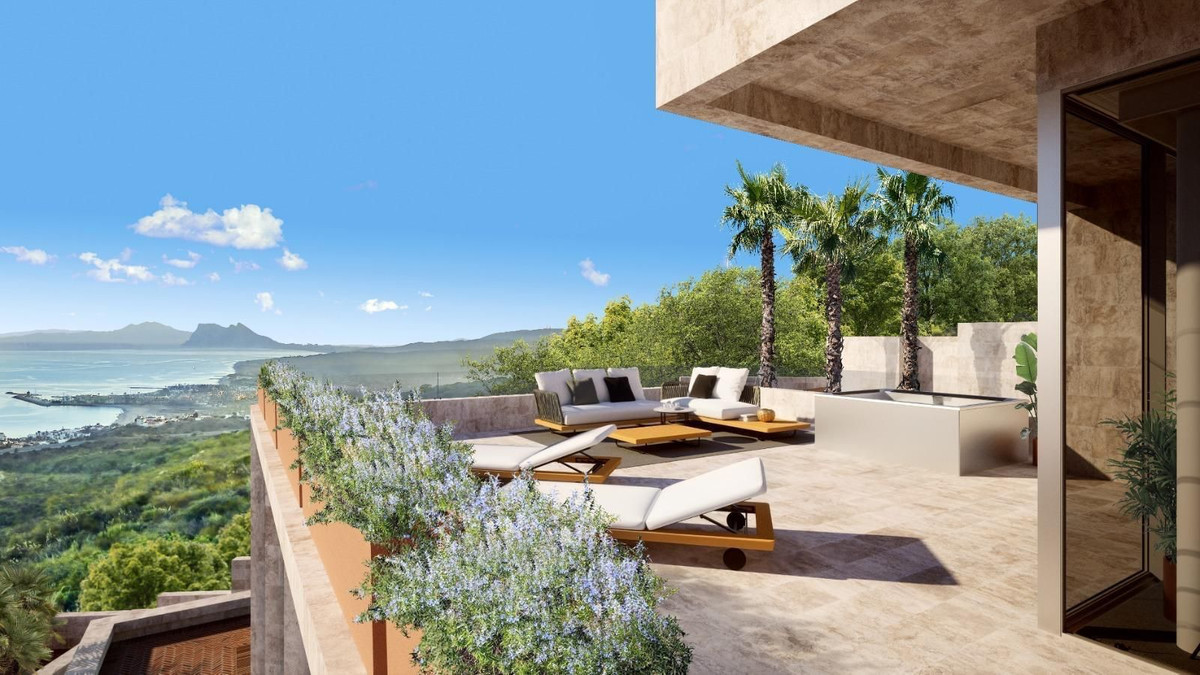 4 Bedroom Villa in San Roque - Photo 2