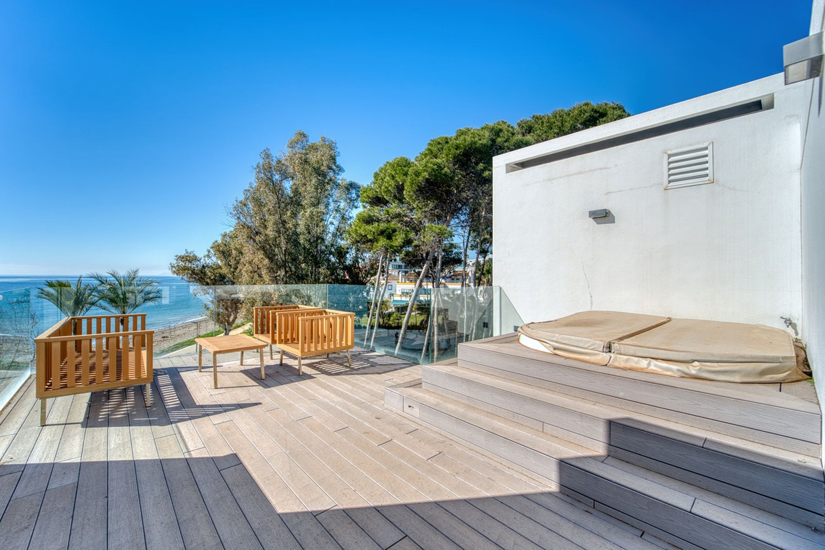 3 Bedroom Townhouse in Estepona - Foto 4