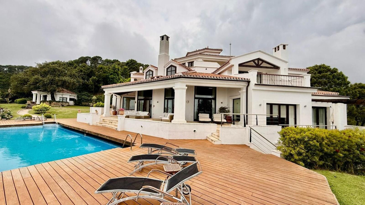 5 Bedroom Villa in Benahavís - Фото 3