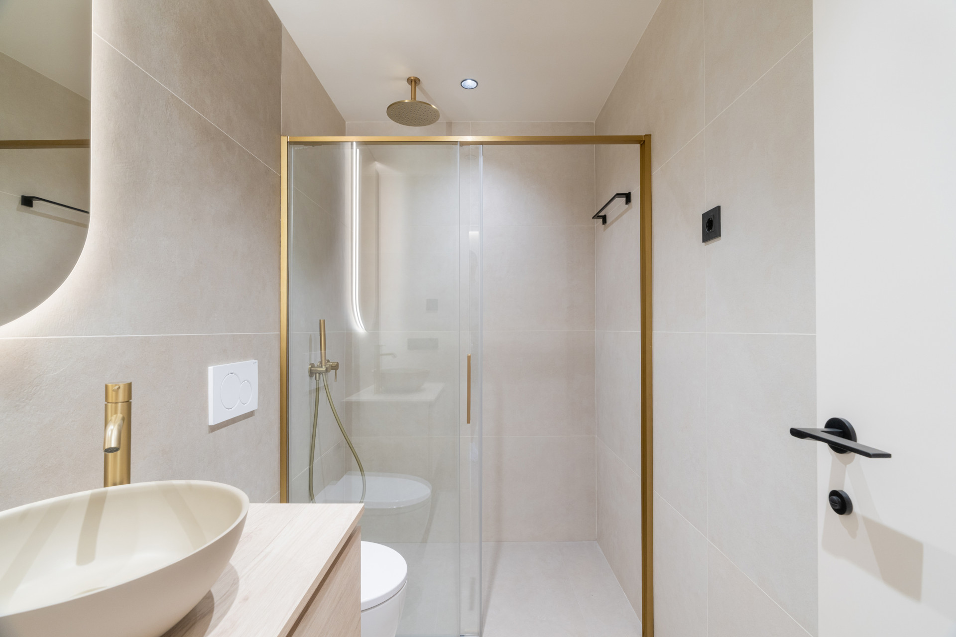 3 Bedroom Apartment in Marbella - Photo 25