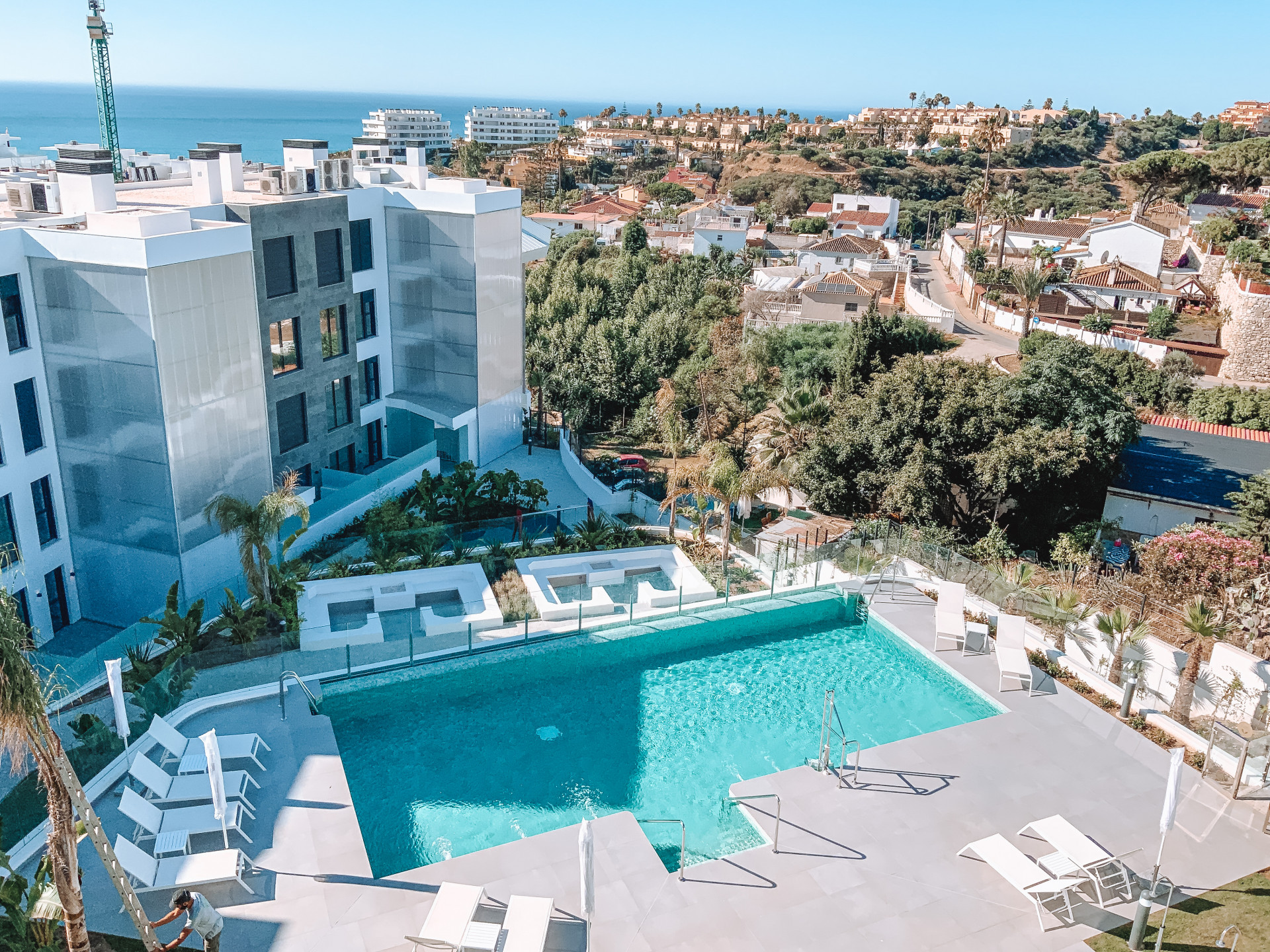 2 Bedroom Apartment in Fuengirola - Photo 10