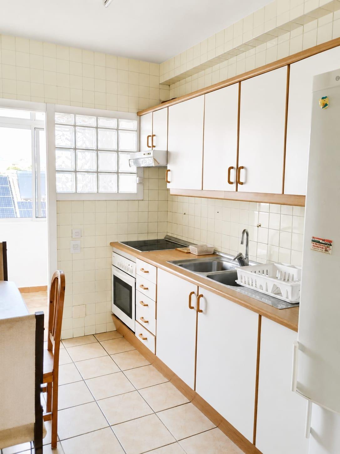 3 Bedroom Apartment in Fuengirola - Photo 5