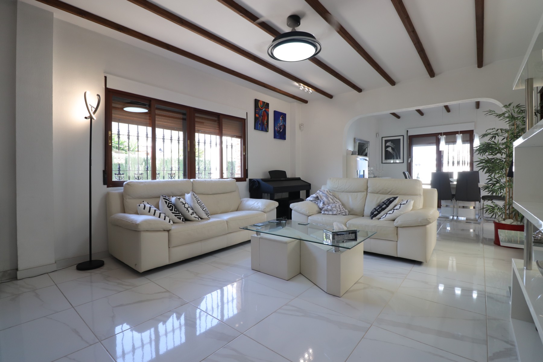 Villa con 3 camere con piscina a Alicante, Spagna – Foto 6
