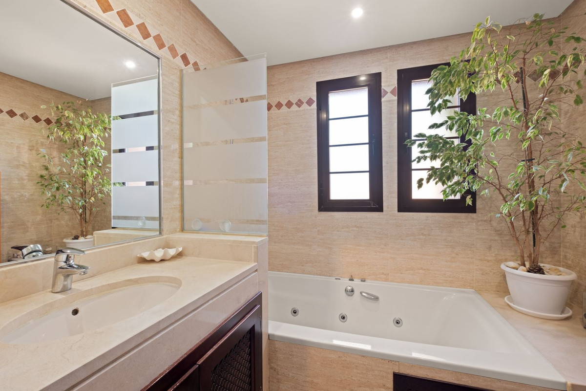 Apartamento com 3 quartos com piscina em Málaga, Espanha – Foto 24