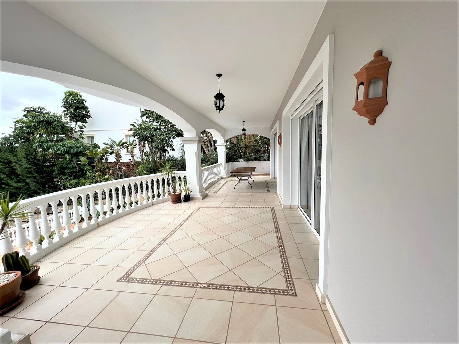 6 Bedroom Villa in Mijas - Photo 14