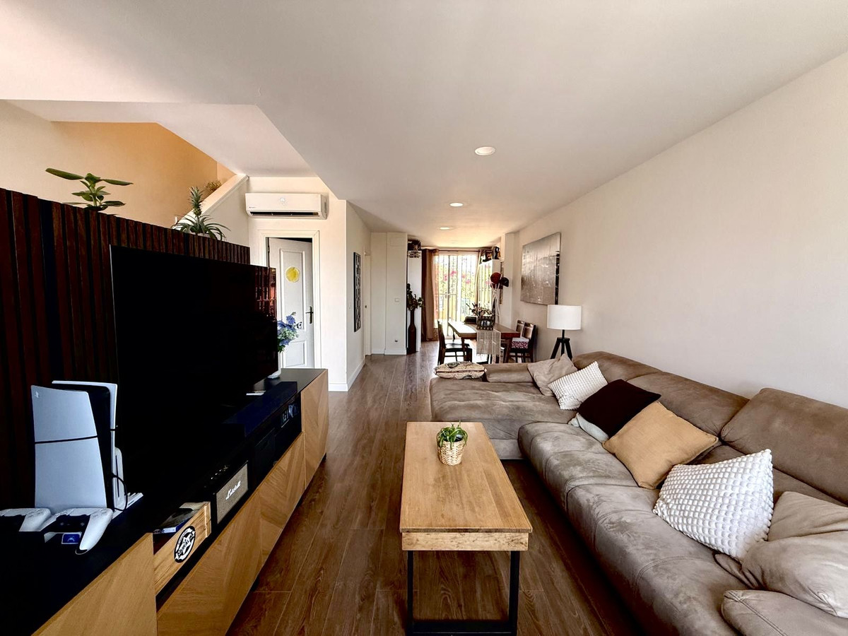 2 Bedroom Townhouse in Mijas - Photo 6