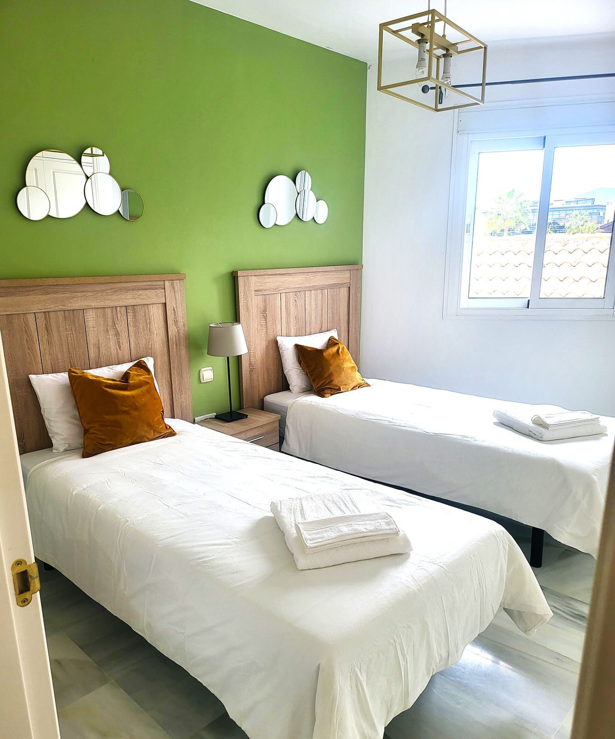 3 Bedroom Townhouse in Estepona - Photo 5