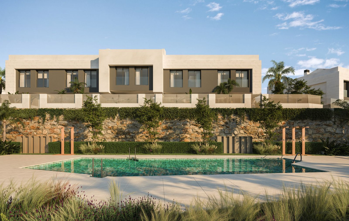 2 Bedroom Townhouse in Mijas - Photo 4