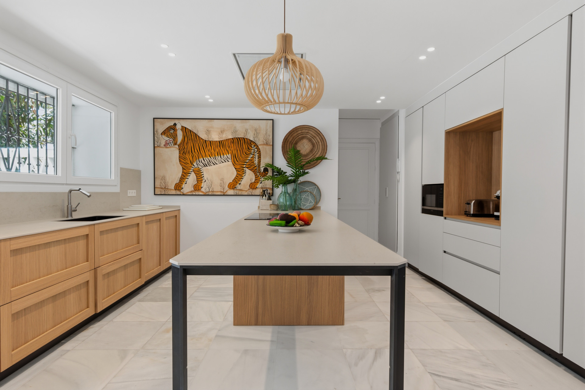 7 Bedroom Villa in Estepona - Photo 10