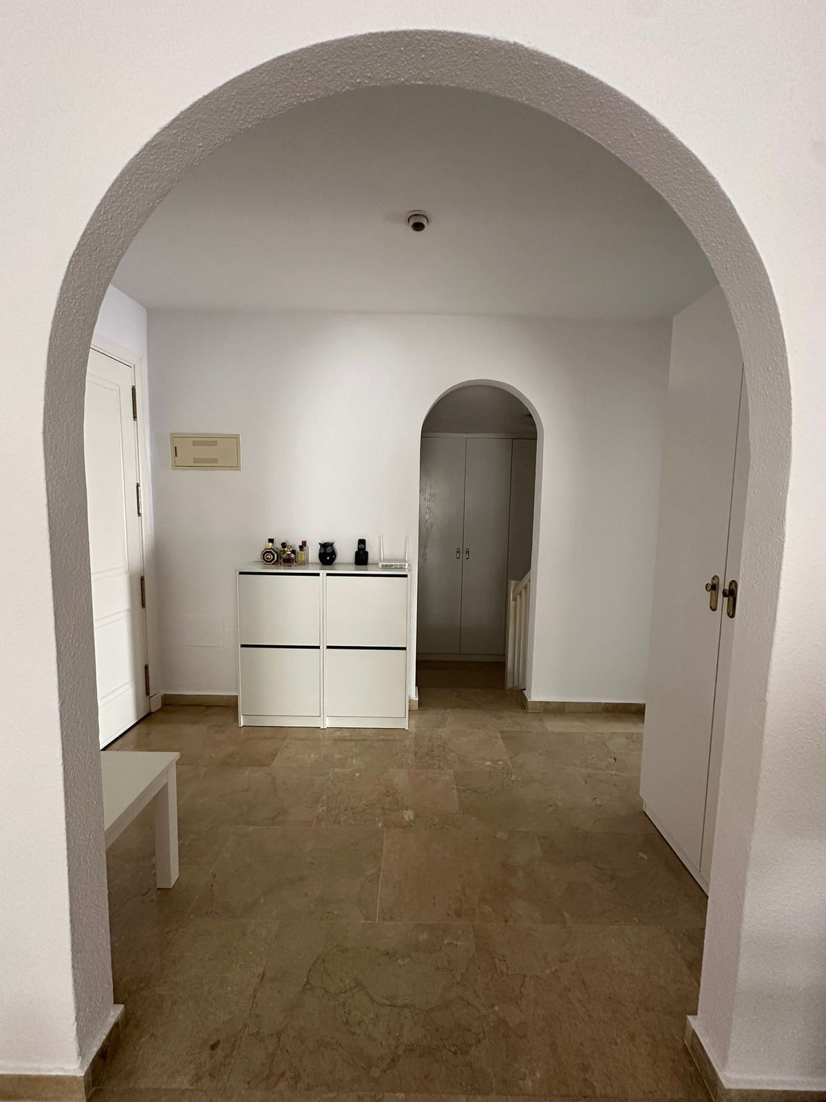 3 Bedroom Apartment in Marbella - Photo 14